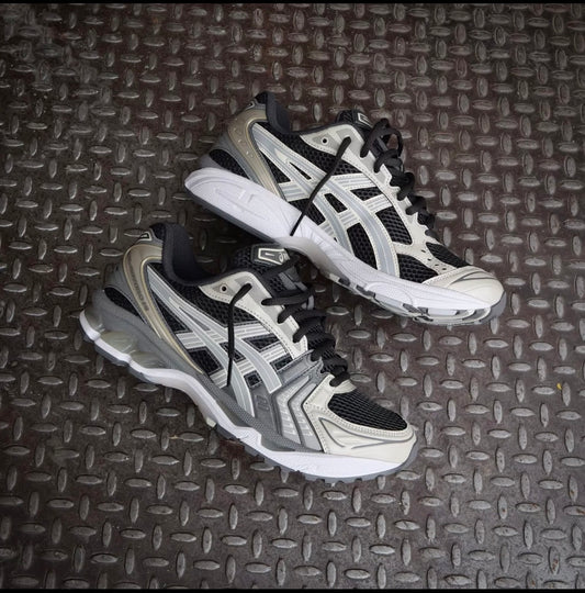ASICS GEL-kayano 14